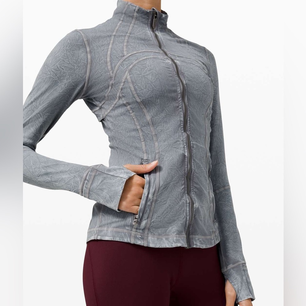 Lululemon define ice wash asphalt gray jacket size 8 gray